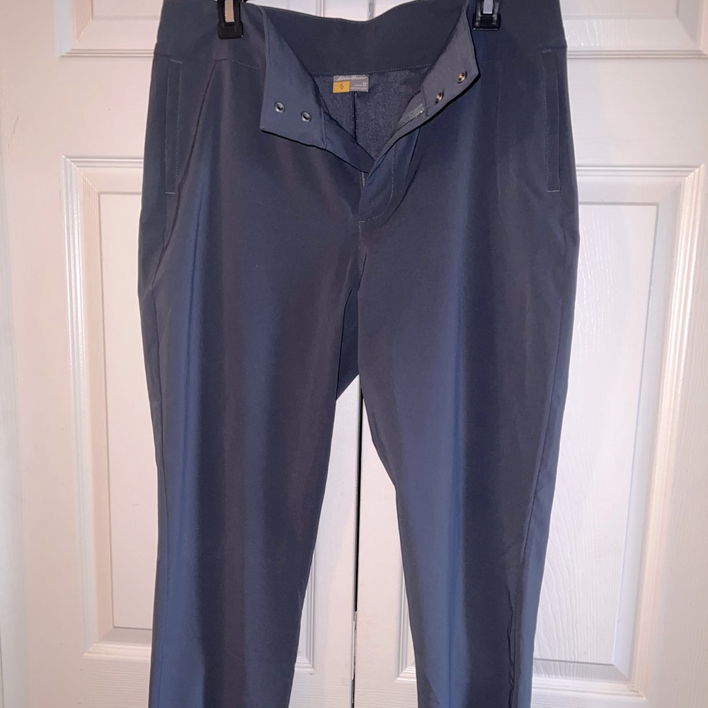 Womens Eddie Bauer travel/hiking pants